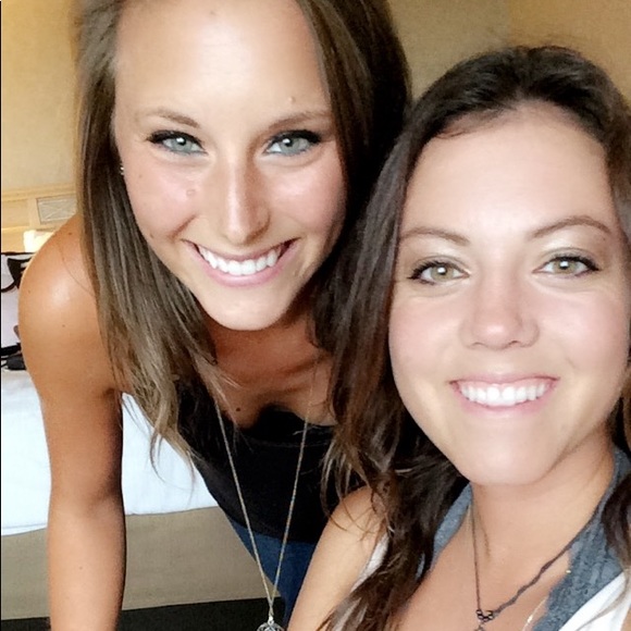 Meet your Posher, Emma - Picture 1 of 1